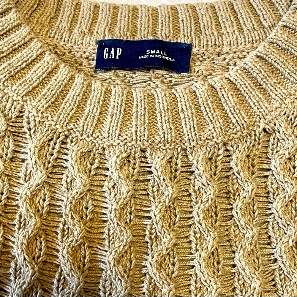 GAP Womens Tan Cable Knit Sweater Vest Crew‎ Neck Sleeveless Pullover Small - Picture 8 of 9